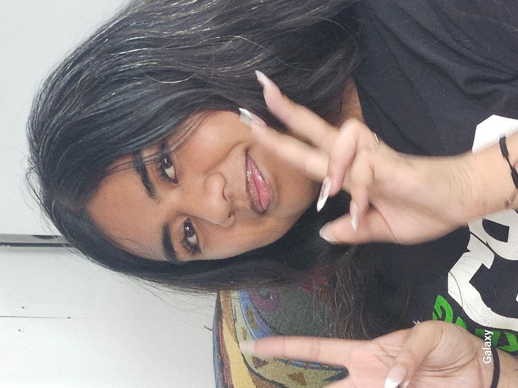 QmZGXDJeek77MeJZzipYRxntdcBMio3DeexMNoWT8SEyrT